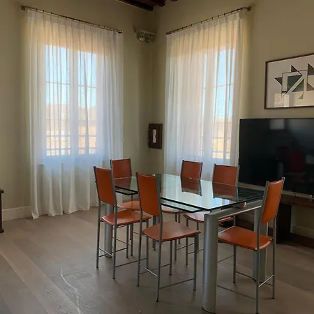 Apartman Torre Dei Lambertini Windows On Piazza Del Campo - Residenza D'epoca Siena