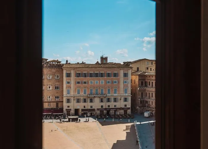 Torre Dei Lambertini Windows On Piazza Del Campo - Residenza D'epoca Apartamento Siena