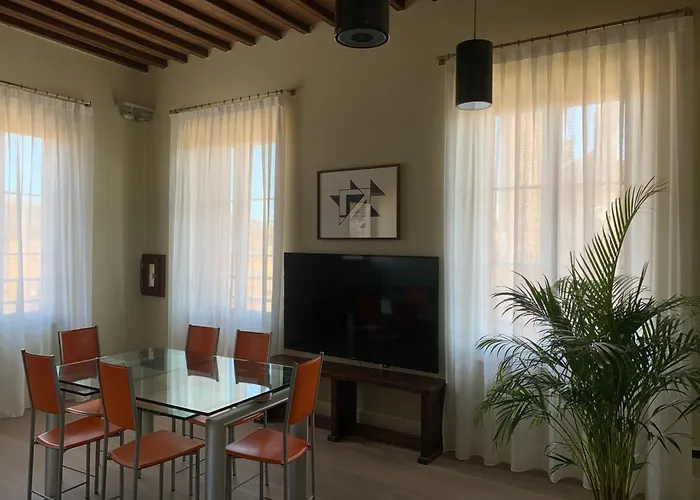 Apartamento Torre Dei Lambertini Windows On Piazza Del Campo - Residenza D'epoca *